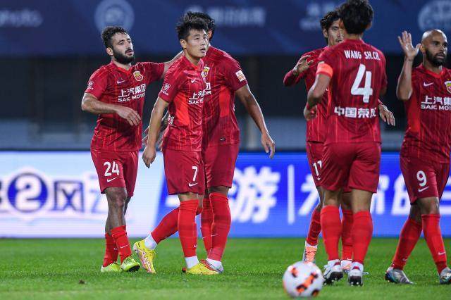 1670171206146088390.jpg 上海上港.jpg