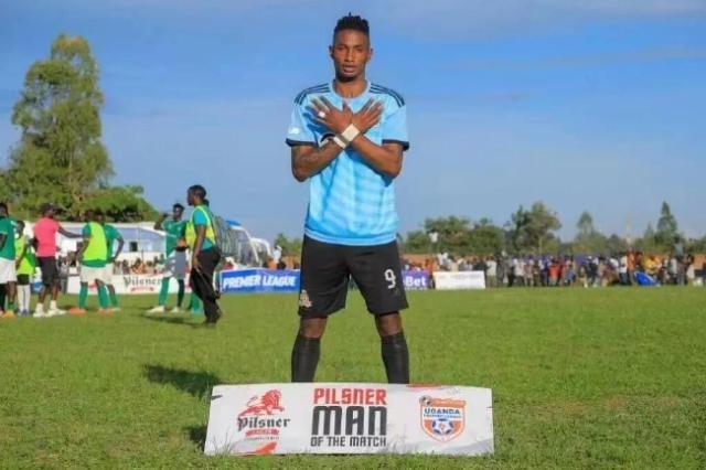 1661783527933070261.jpg lr.jpg