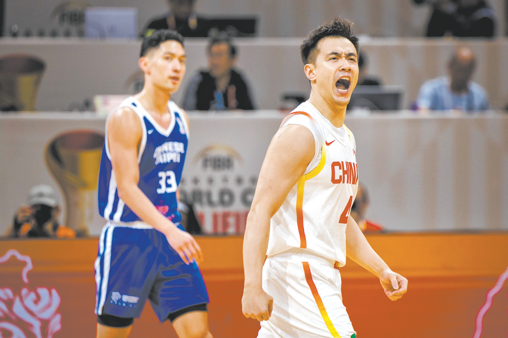 云开体育-末节逆转！中国男篮世预赛两连胜